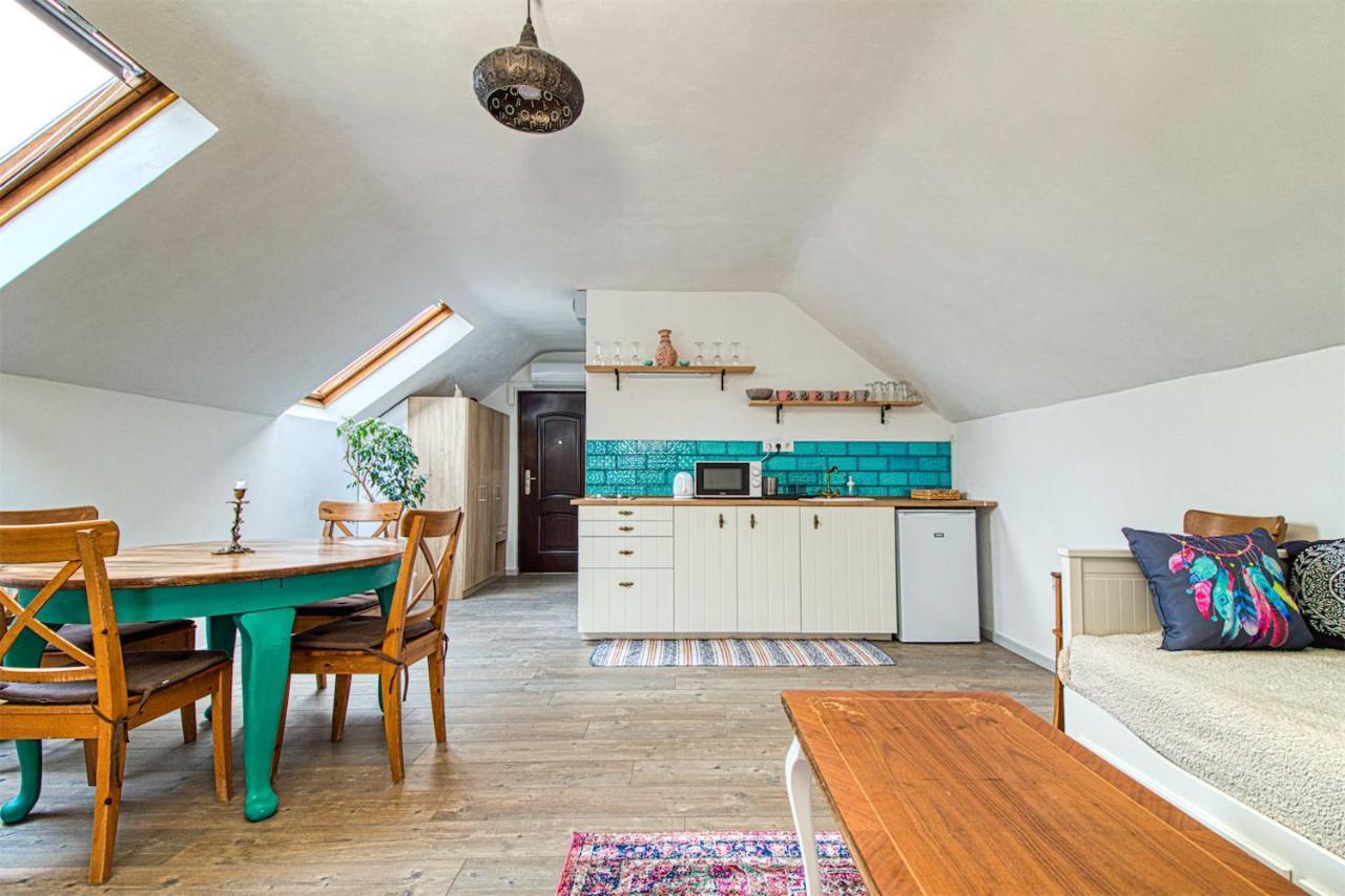 Boholand Apartman Еґер Екстер'єр фото